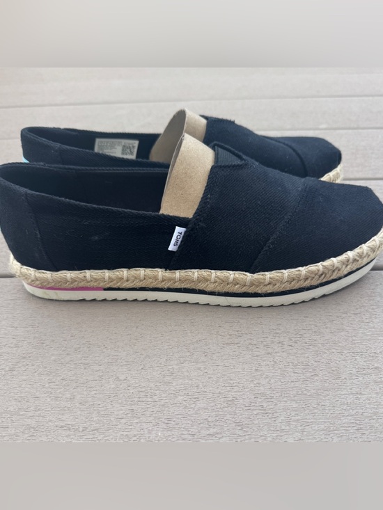Toms Shoes - TOMS Woman’s Black Canvas Espadrille with Tan Accent